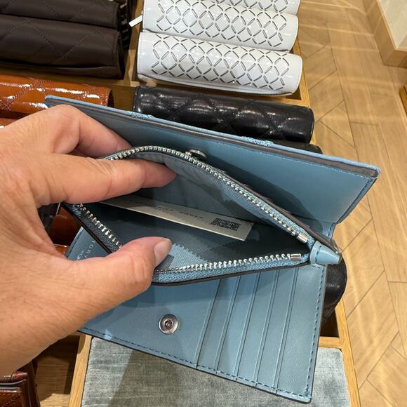 Tory Burch Willa Medium Wallet 169924 Crinkle Patent Leather Paradiso $270 - Picture 7 of 8